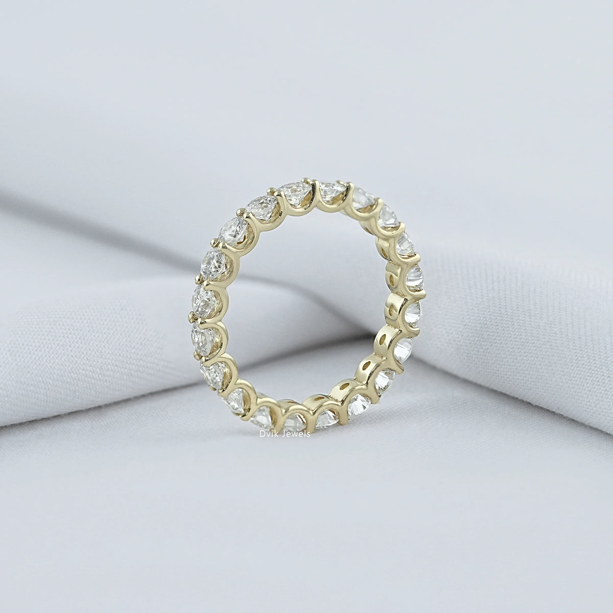 Round Diamond Eternity Wedding Band