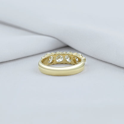 Round Lab Grown Diamond Wedding Band