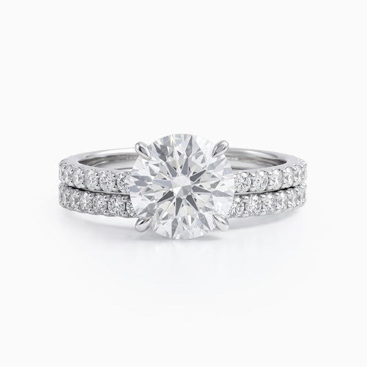 Round Cut Diamond Solitaire Accent Ring Set