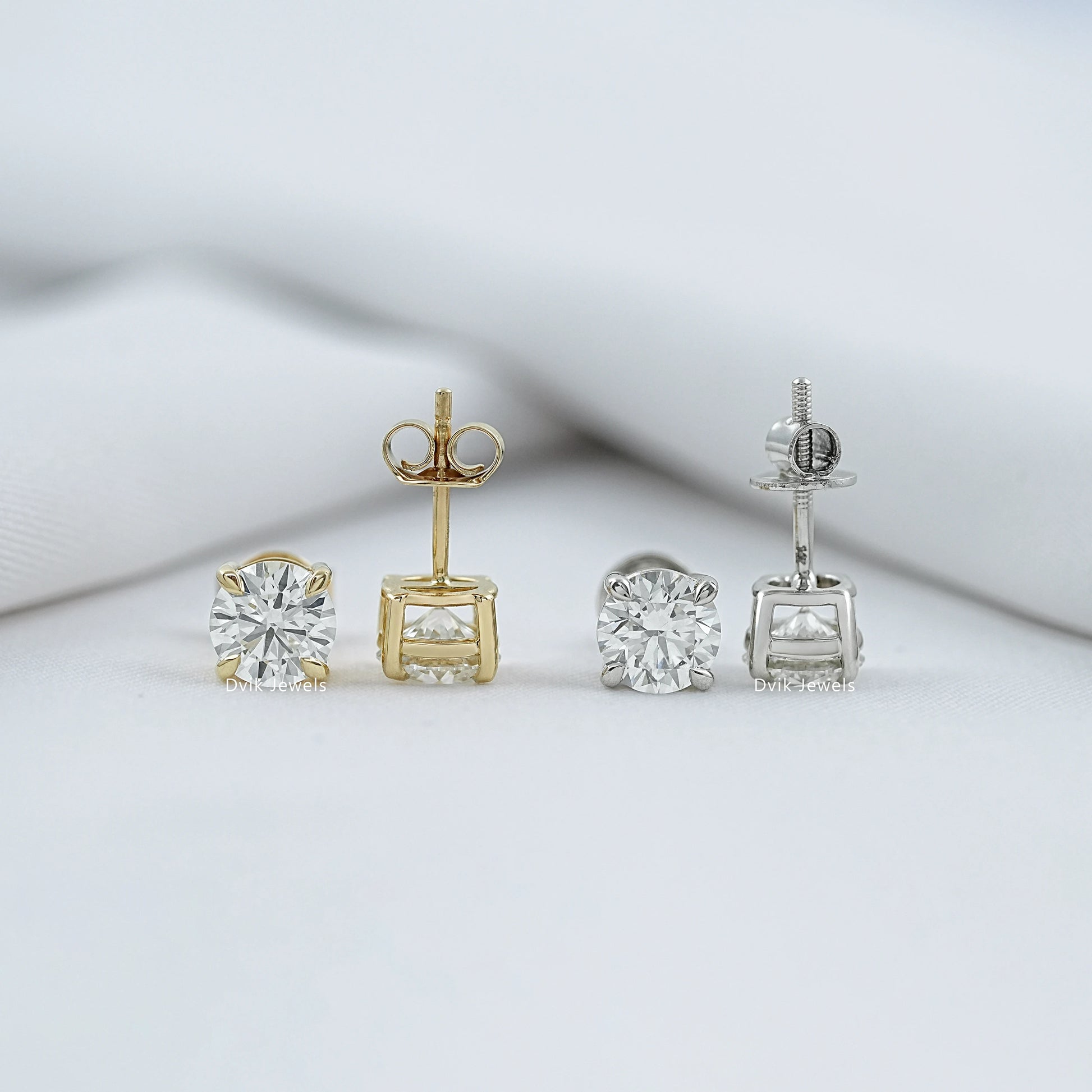 Round Lab Grown Diamond Stud Earrings Earrings