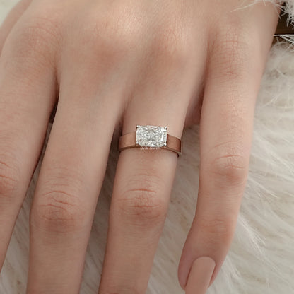 Cushion Cut Solitaire Lab Diamond Band