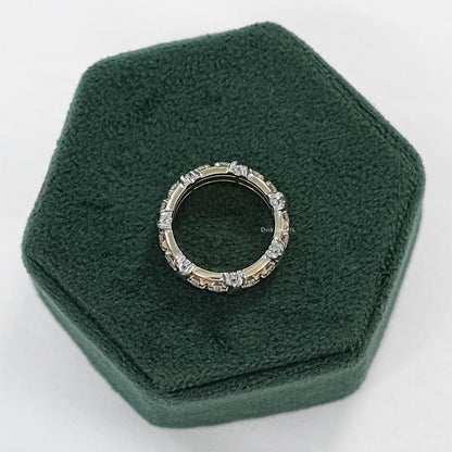 Round Diamond Band with Criss Cross Pattern