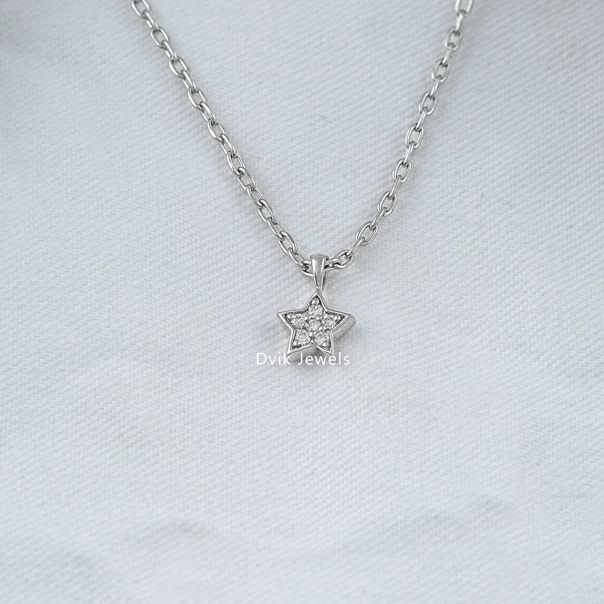 Star Shape Round Lab Diamond Pave Set Pendant Pendant
