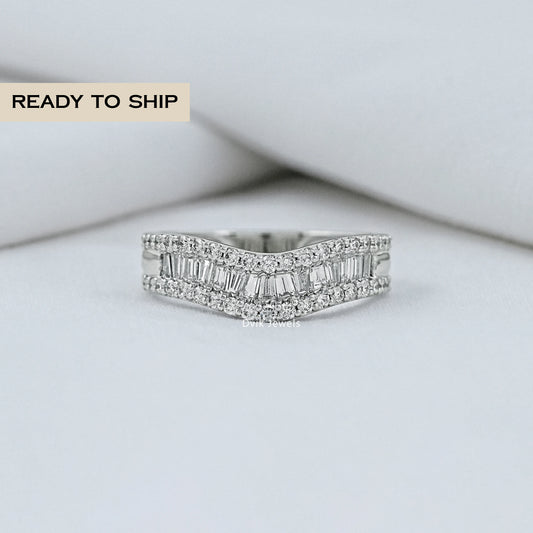 Tapered Baguette & Round Diamond Three Row Curved Band
