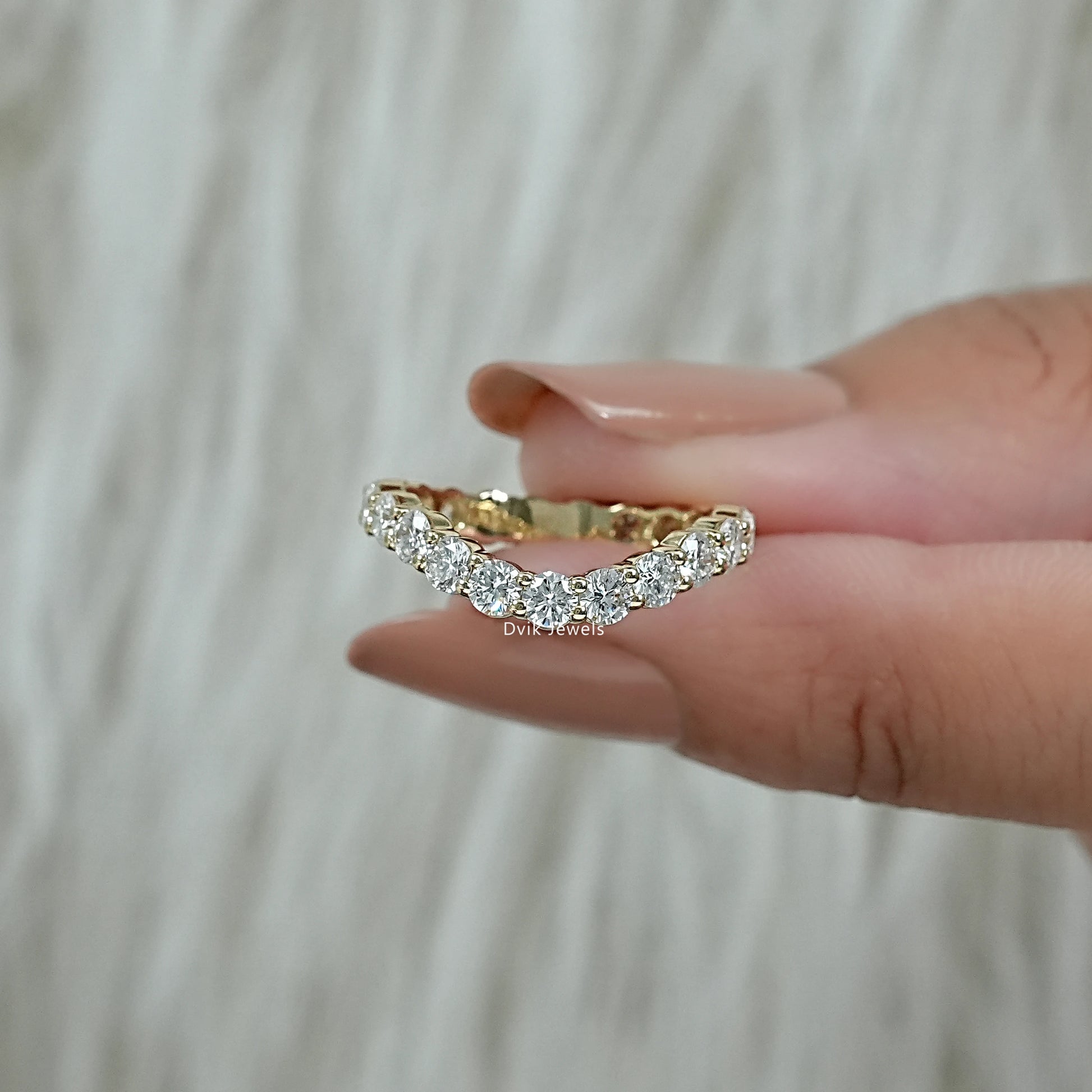 Curved Round Cut Lab Diamond Eternity Band Band