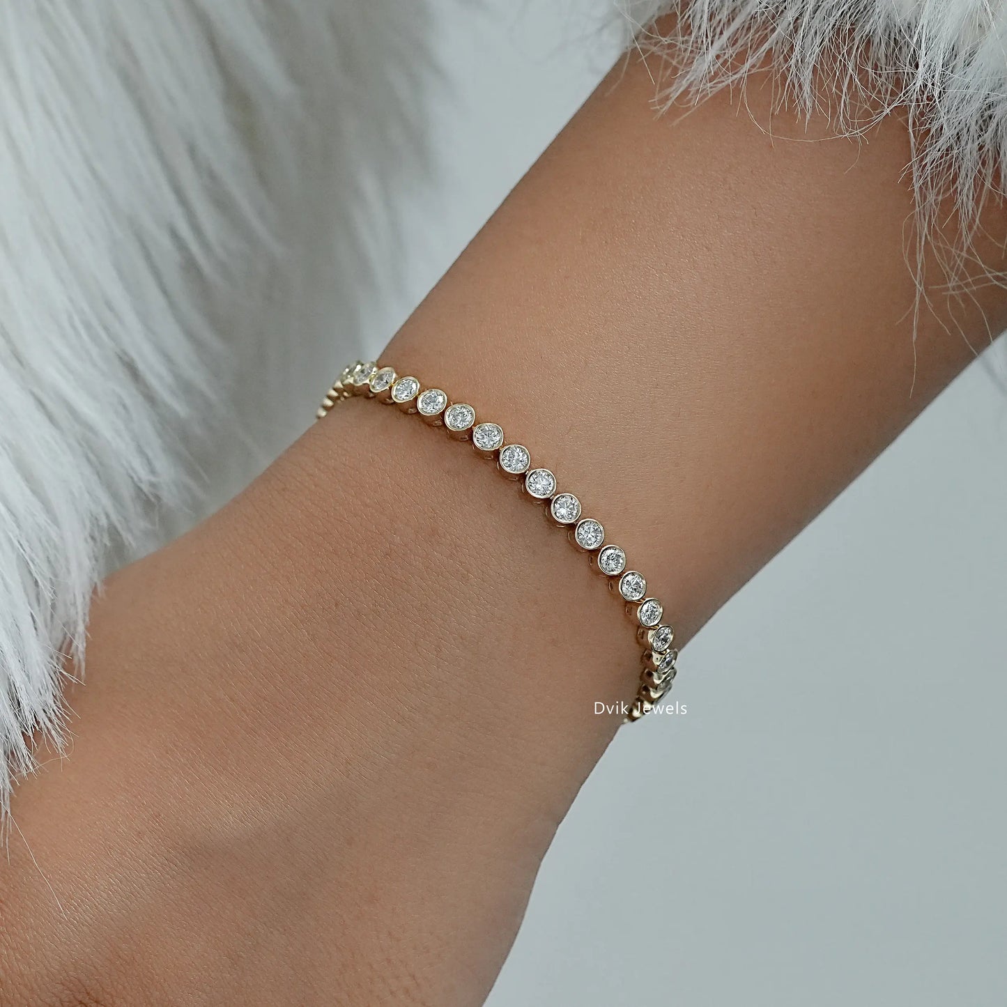 Bezel Set Round Lab Diamond Tennis Bracelet Bracelet
