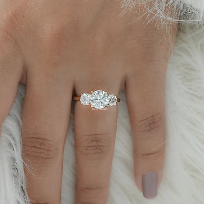 Round Cut Three Stone Lab Diamond Ring with Prong Setting