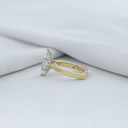 Tulip Set Dutch Marquise Cut Solitaire Ring