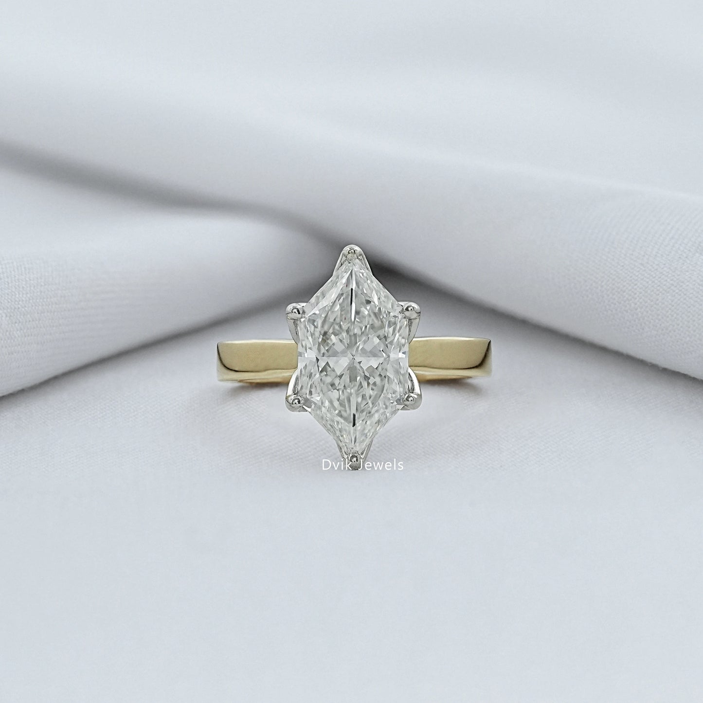 Tulip Set Dutch Marquise Cut Solitaire Ring