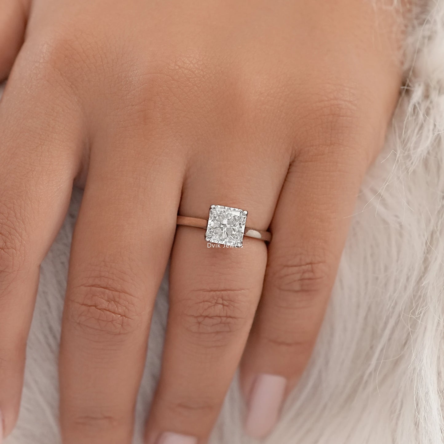 Tulip Set Hidden Halo Square Radiant Cut Ring