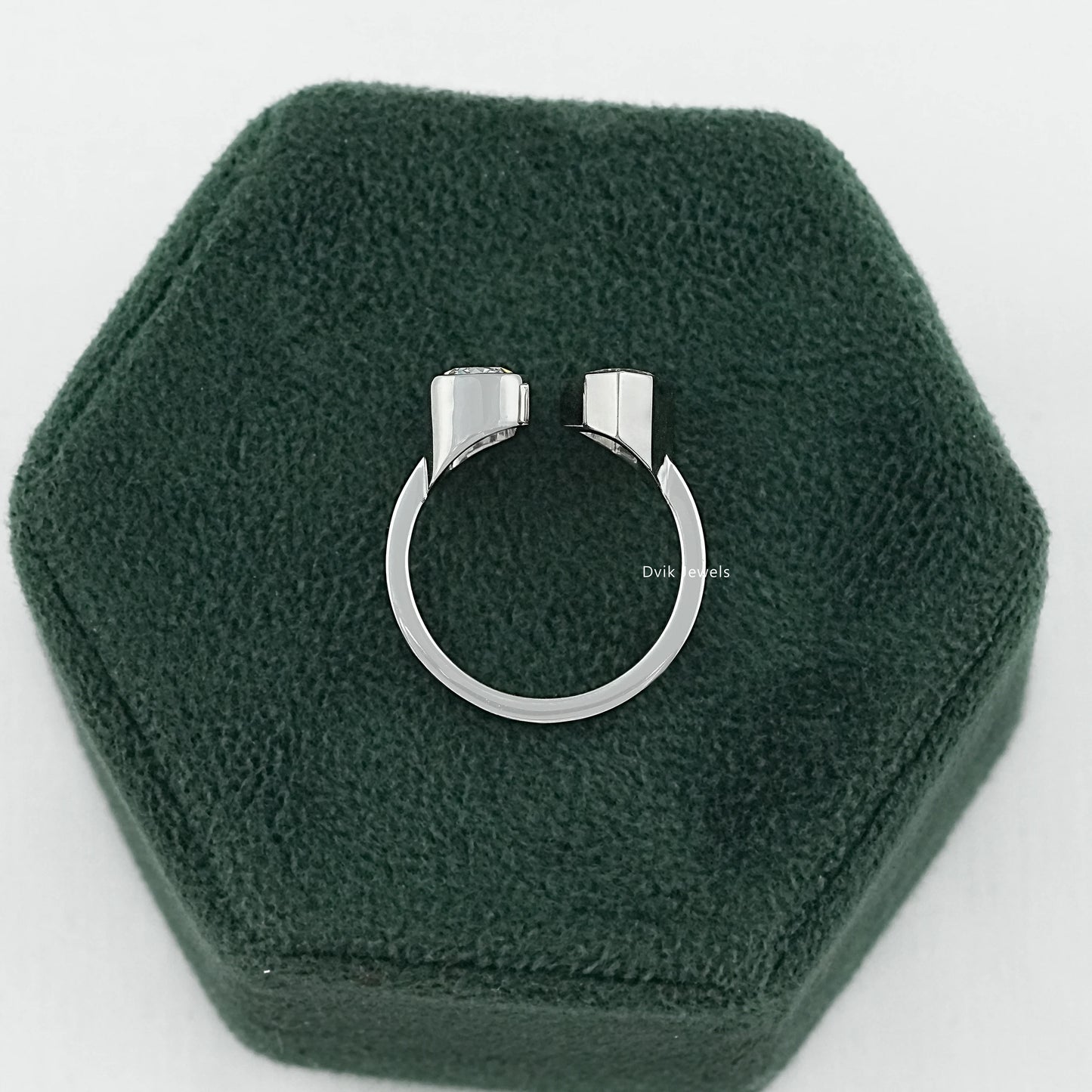 Criss Cut & Step Cut Moval Lab Diamond Toi Moi Ring Ring