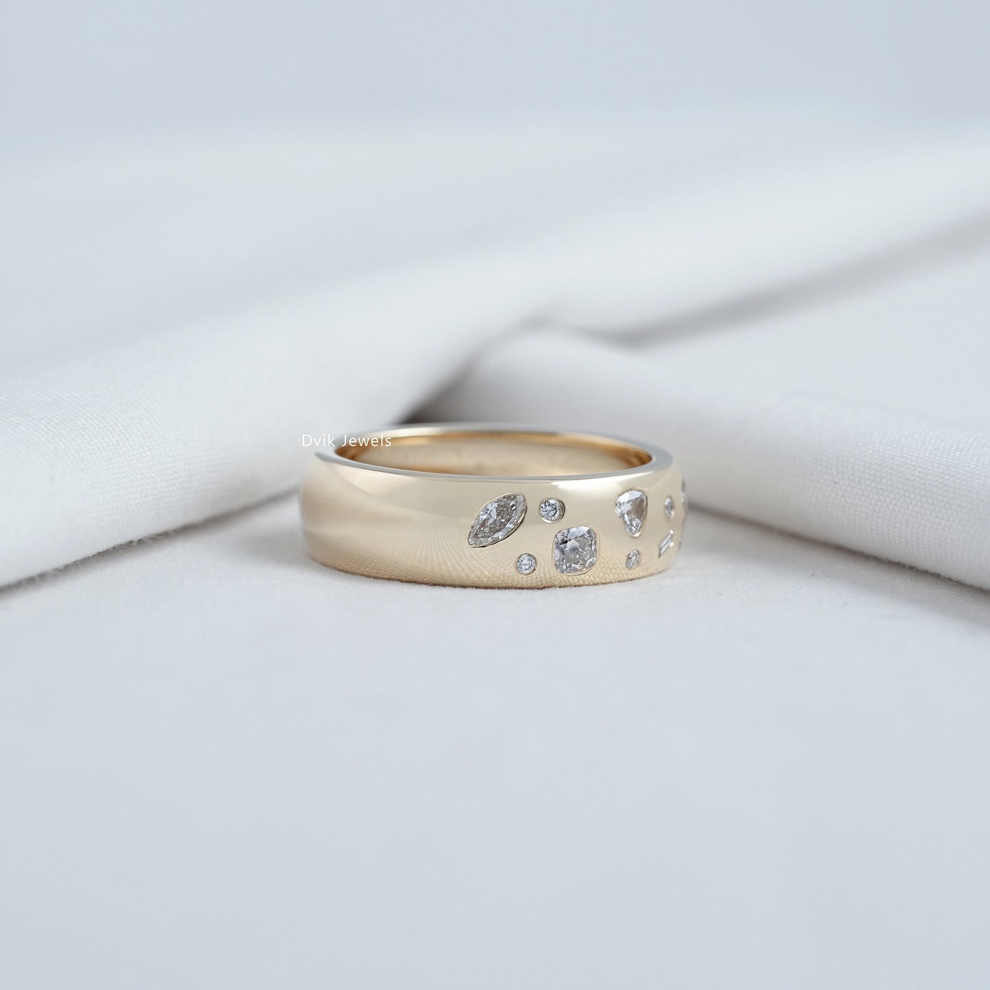 Flush Set Mixed Cut Lab Diamond Scatter Band Band
