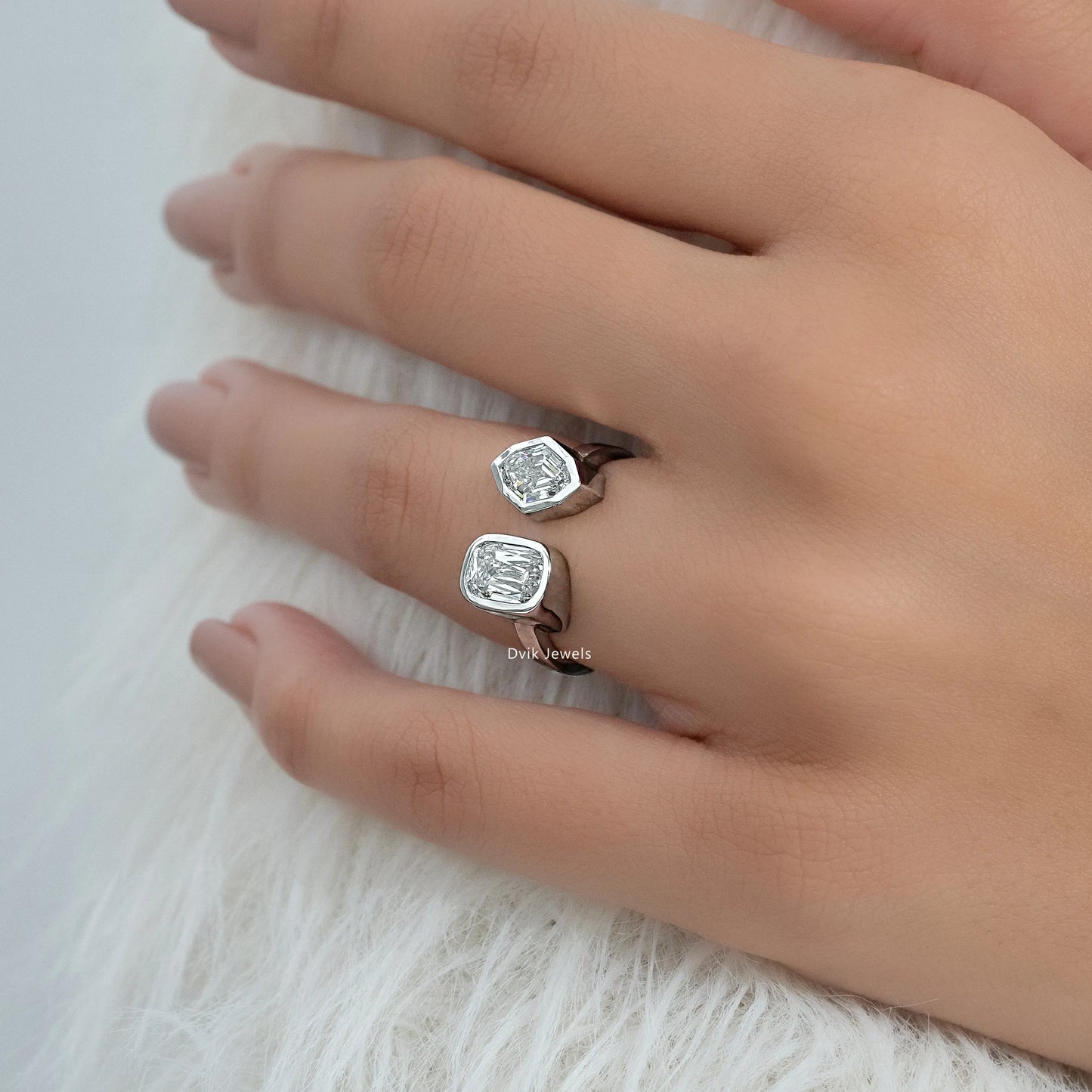 Criss Cut & Step Cut Moval Lab Diamond Toi Moi Ring Ring