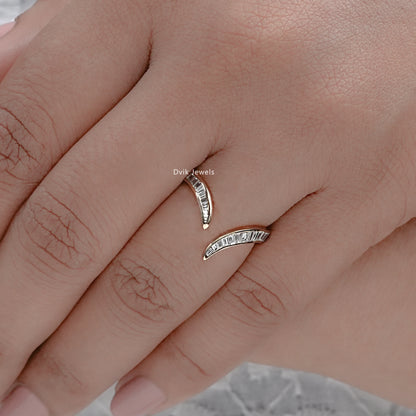 V Shape Tapered Baguette Cut Lab Diamond Curved Band