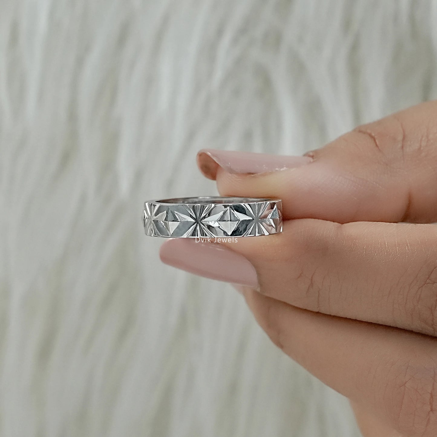 Engraved Wedding Band with Round Cut Diamond