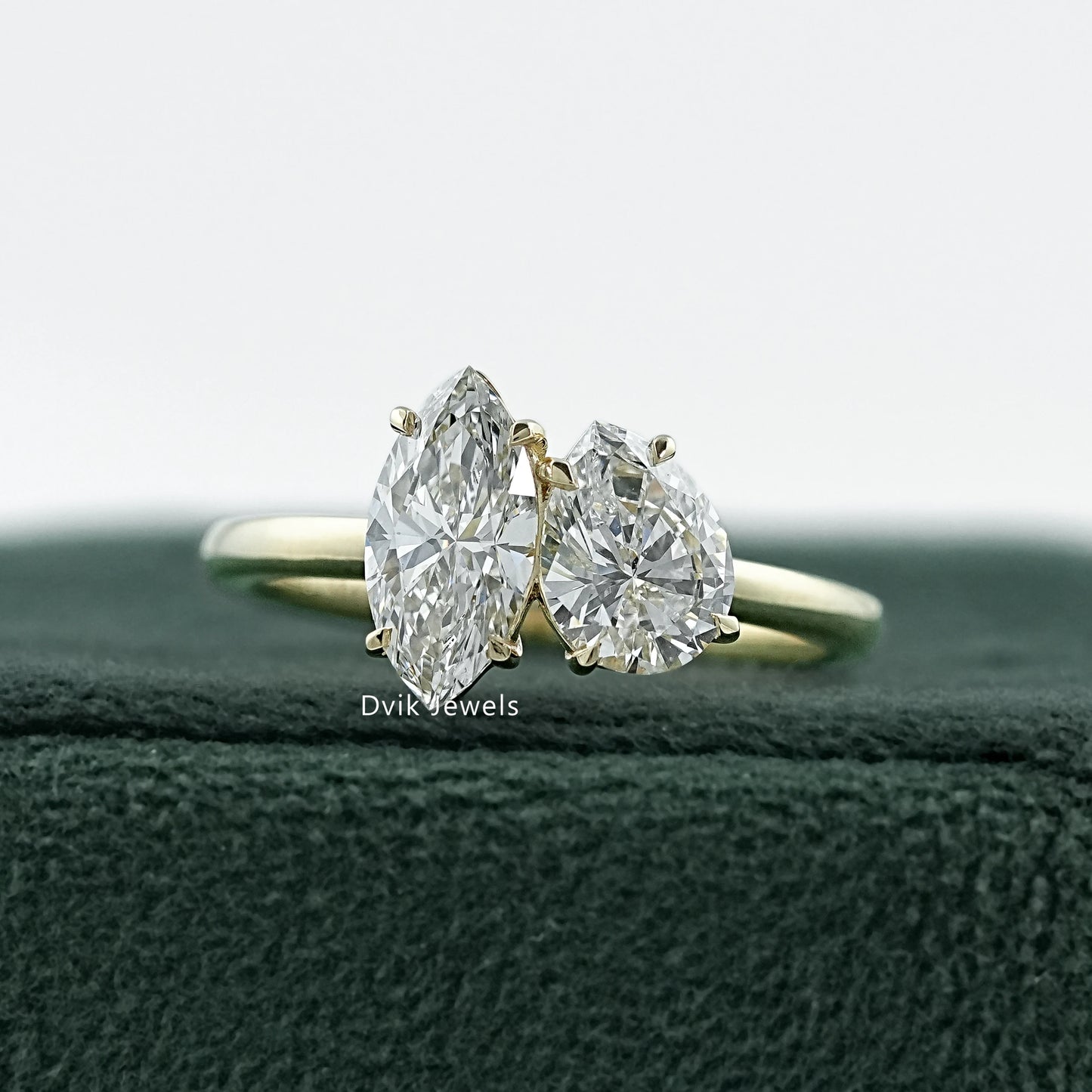 Marquise & Pear Cut Lab Diamond Two Stone Toi et Moi Ring Ring