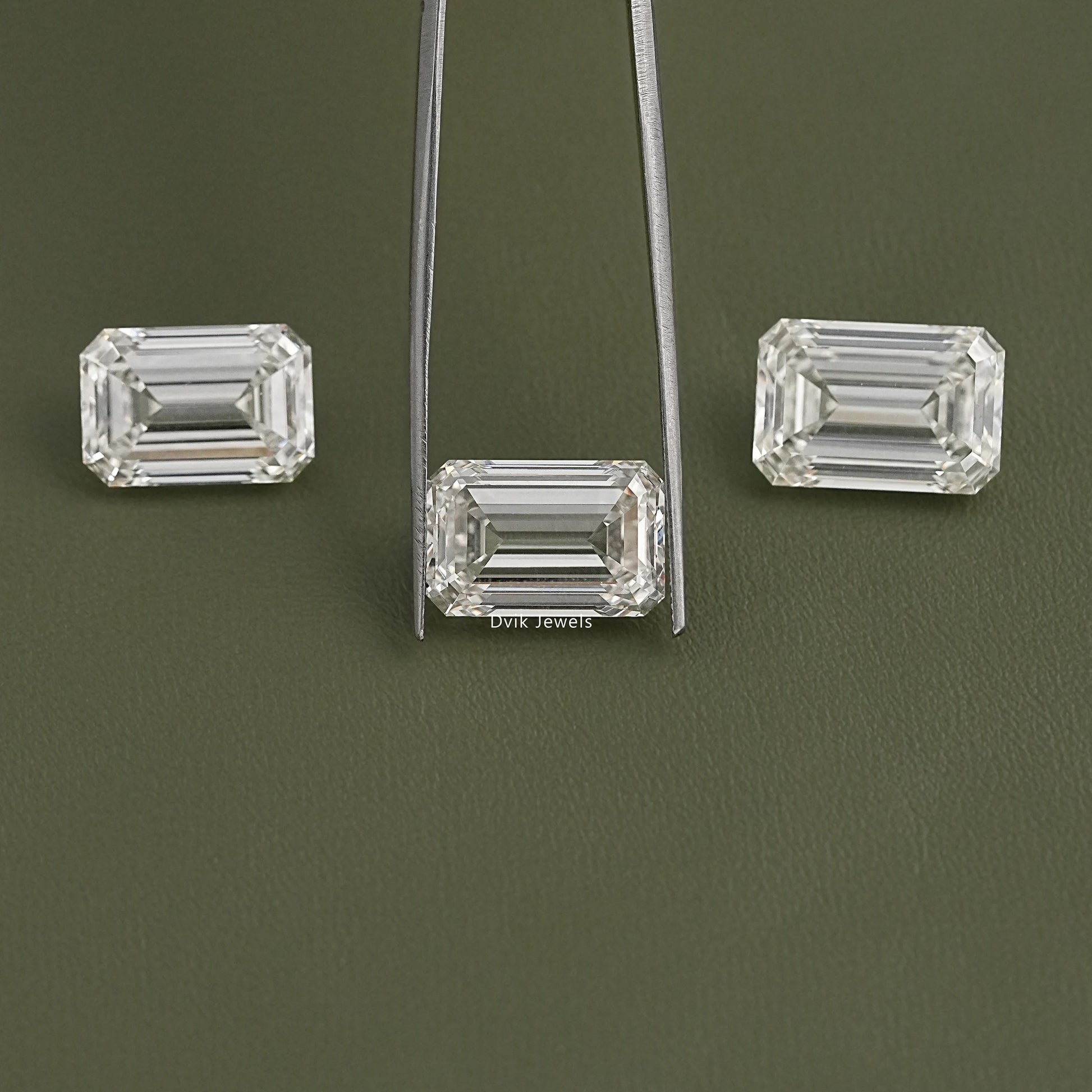 Emerald Cut Lab Grown IGI Certified Loose Diamond Loose Diamond