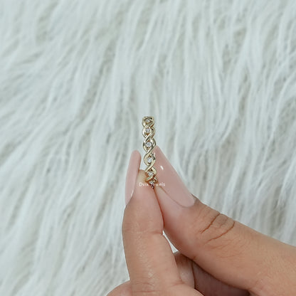 Infinity Round Diamond Eternity Band Band