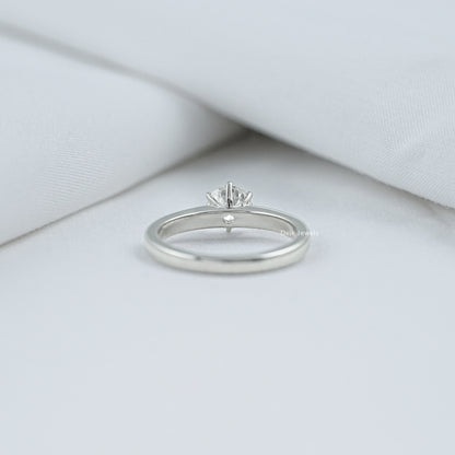 Round Diamond Solitaire Promise Ring Ring