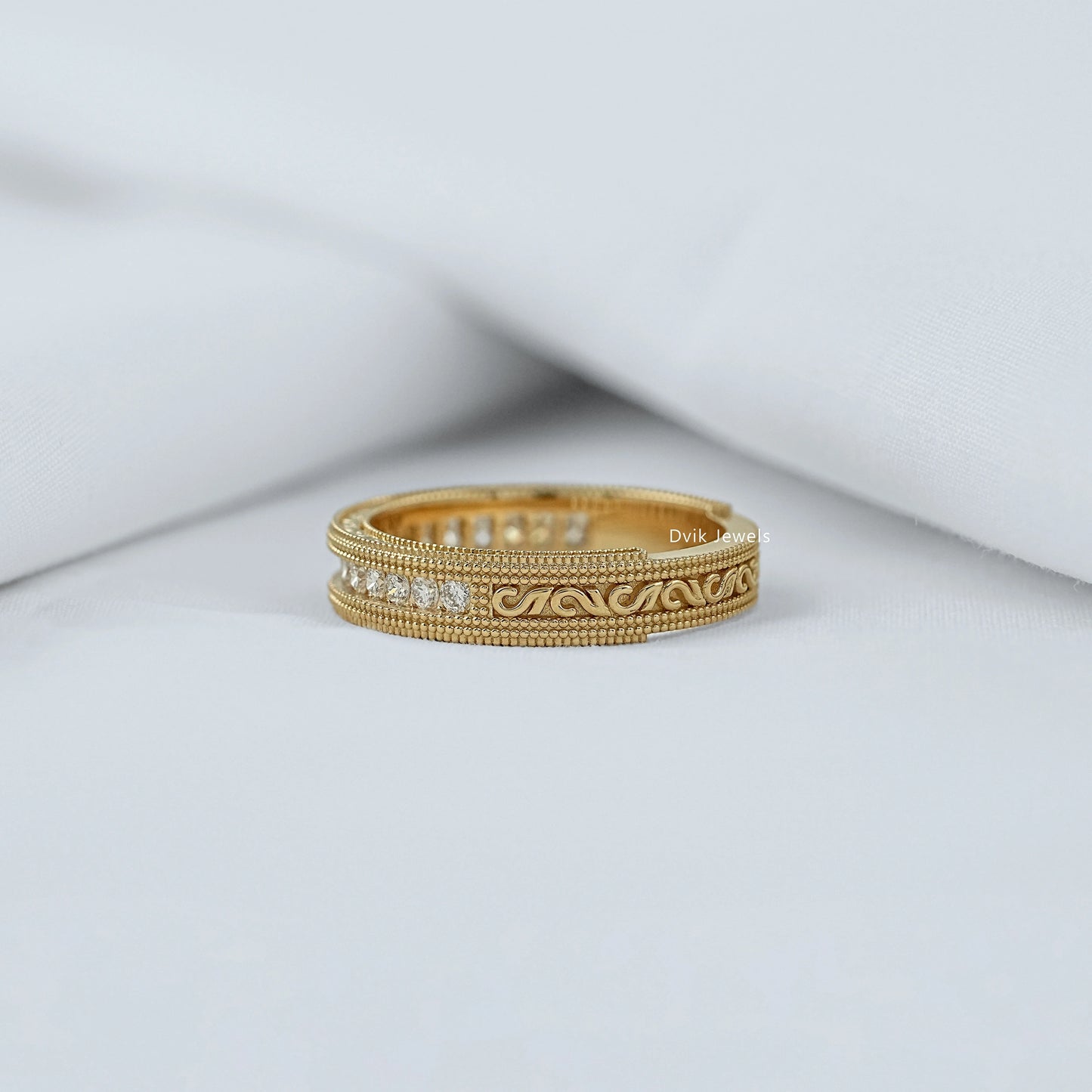 Round Cut Lab Diamond Engraved Milgrain Men's Band Band