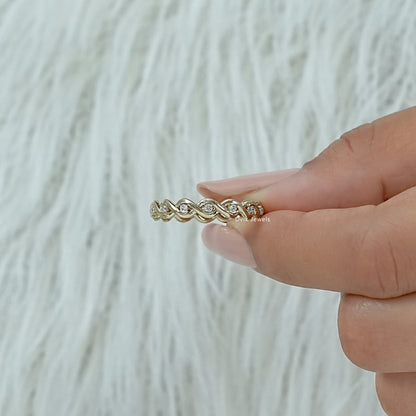 Infinity Round Diamond Eternity Band Band