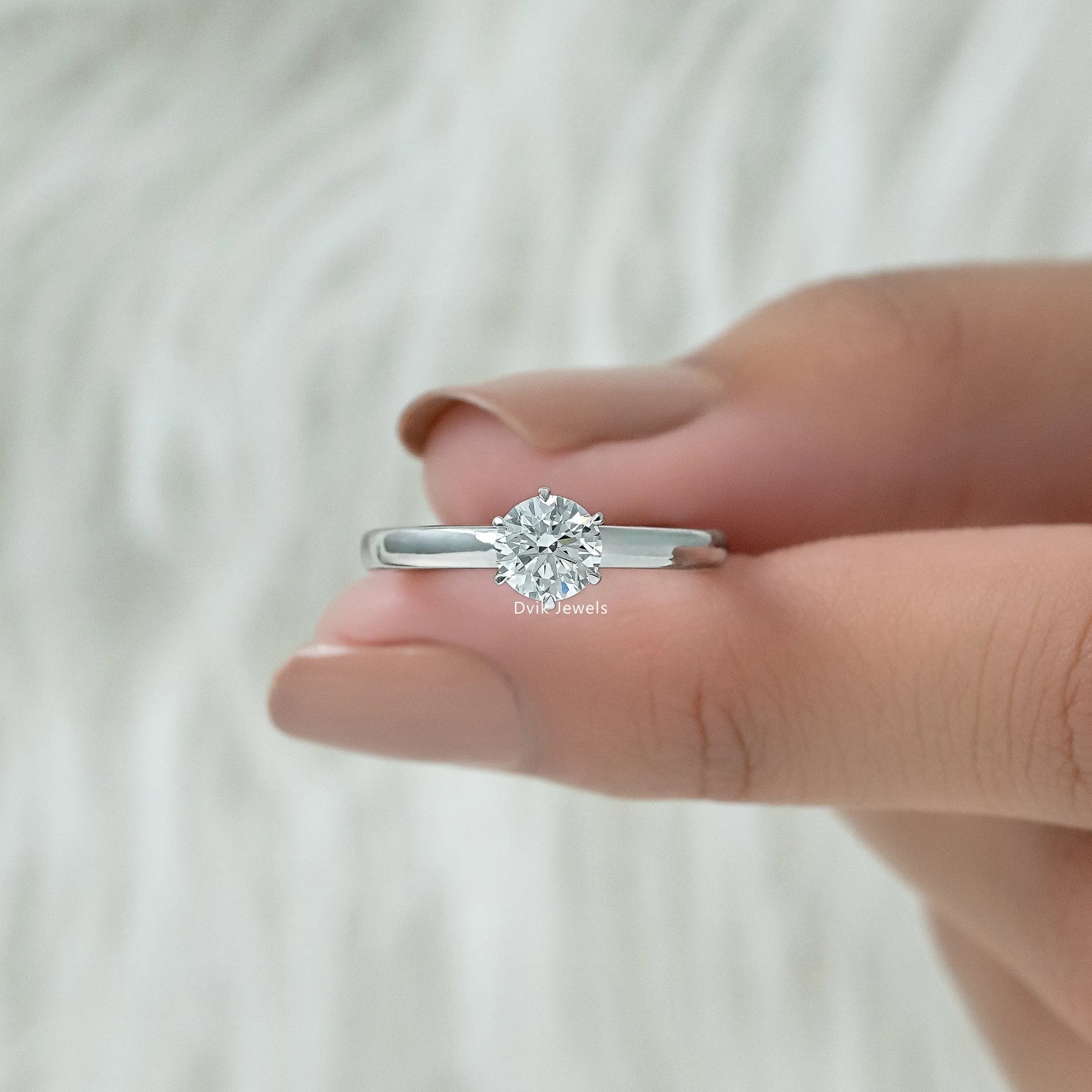 Round Diamond Solitaire Promise Ring Ring