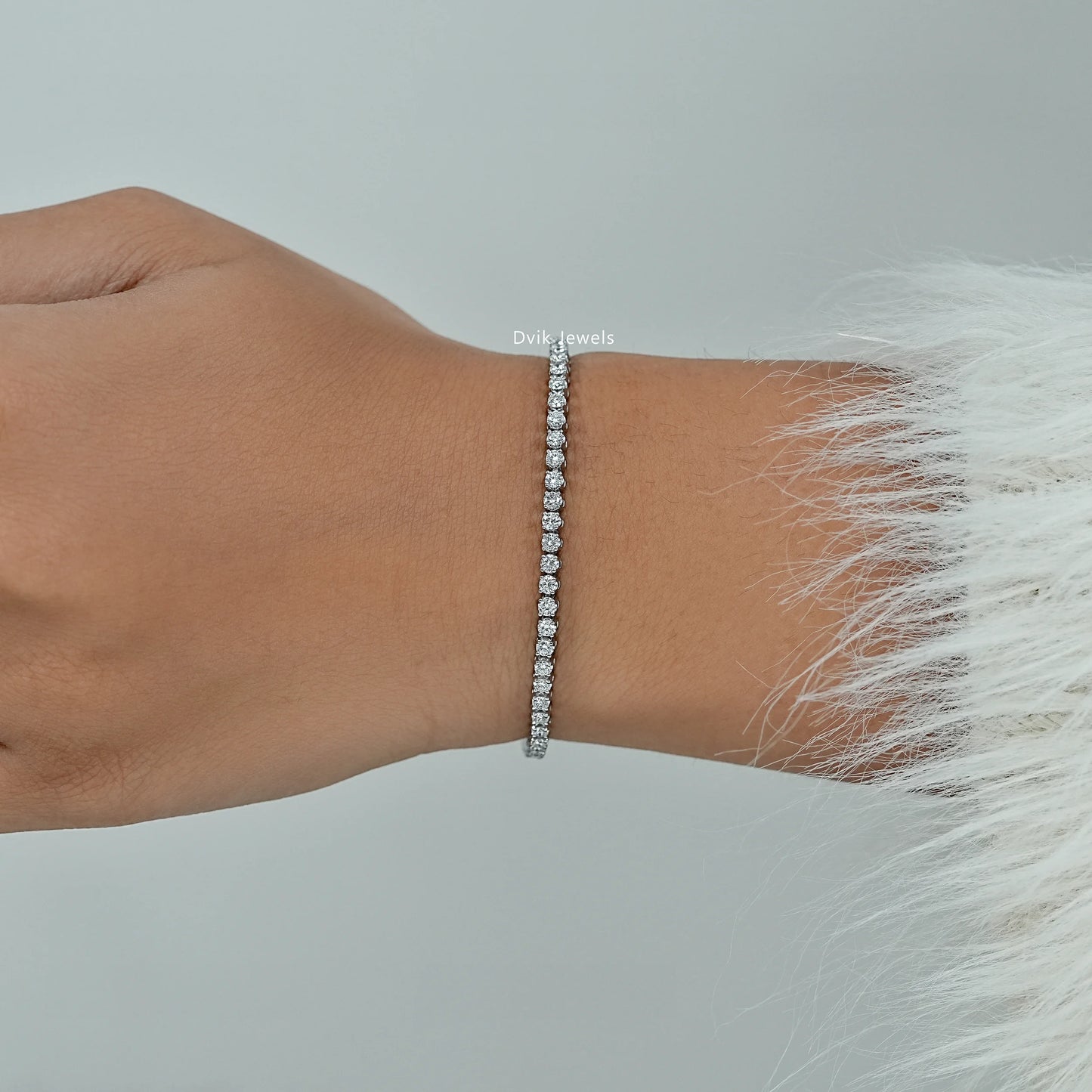 Round Lab Grown Diamond Tennis Bracelet Bracelet
