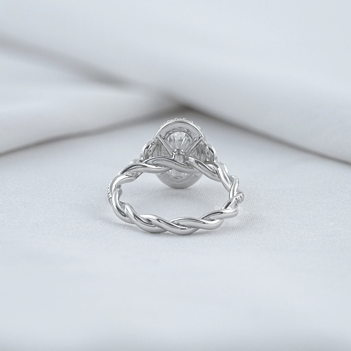 Oval Cut Accent Diamond Twisted Halo Ring Ring