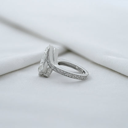 Oval Cut Diamond Filigree Bypass Ring Ring