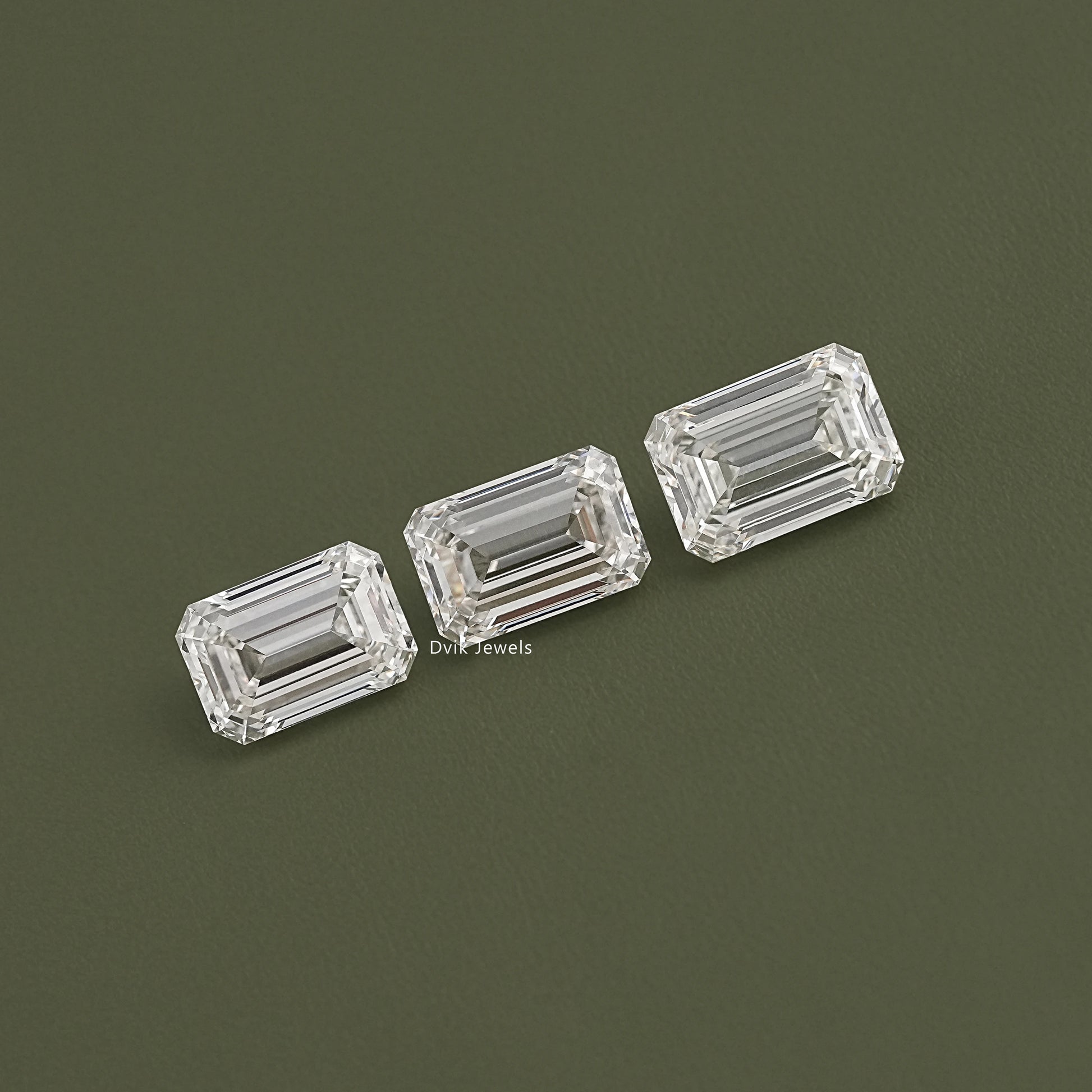 Emerald Cut Lab Grown IGI Certified Loose Diamond Loose Diamond