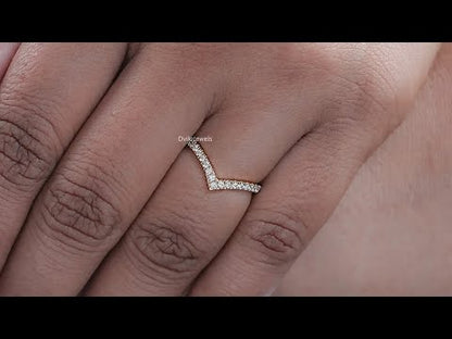 Round Cut Diamond Chevron Promise Ring