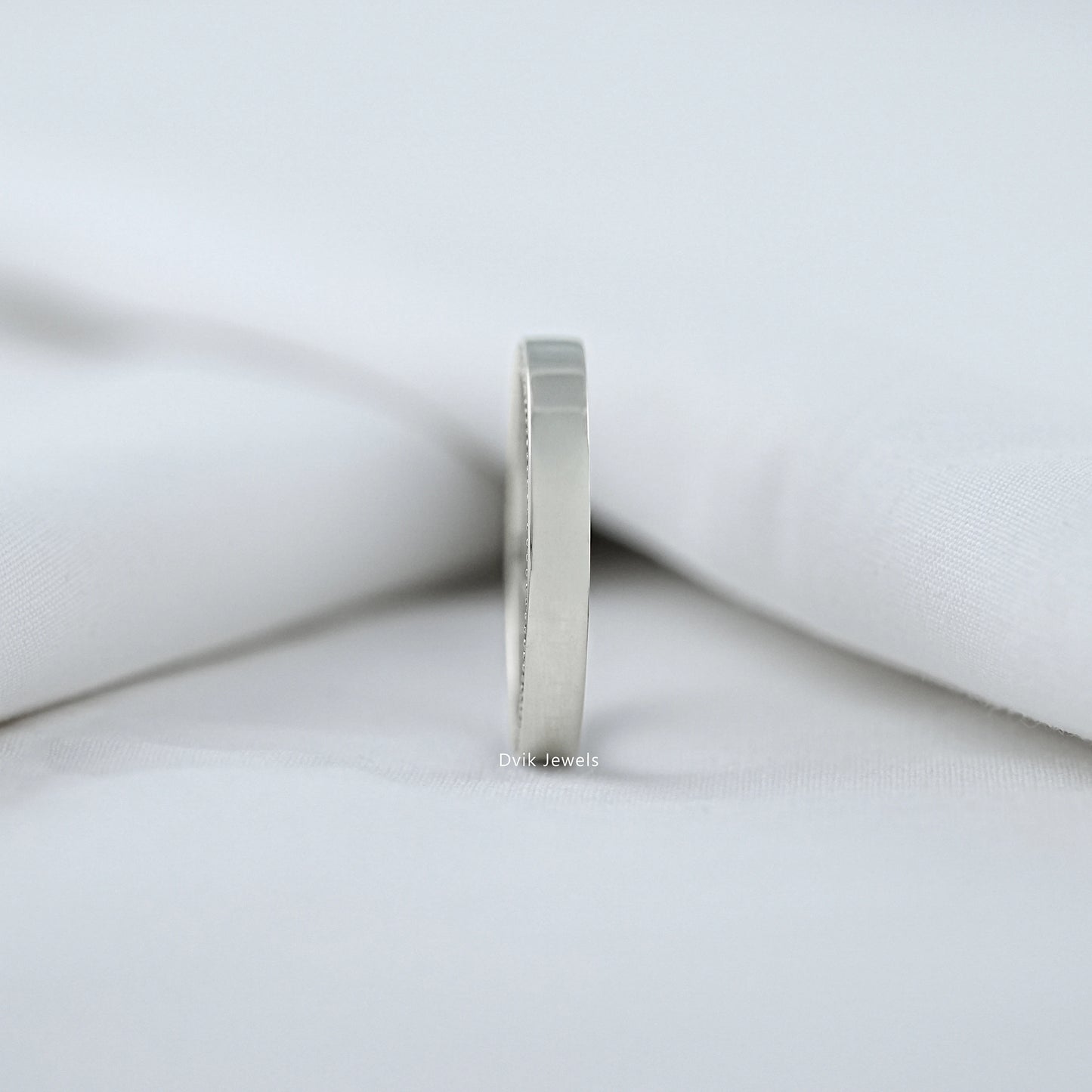 Round Cut Diamond Slim Eternity Wide Men's Band Band