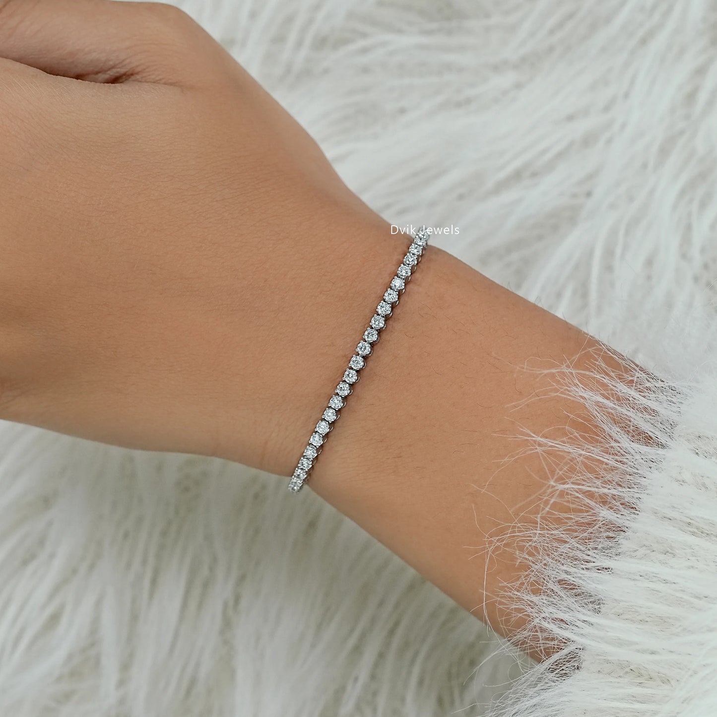 Round Lab Grown Diamond Tennis Bracelet Bracelet