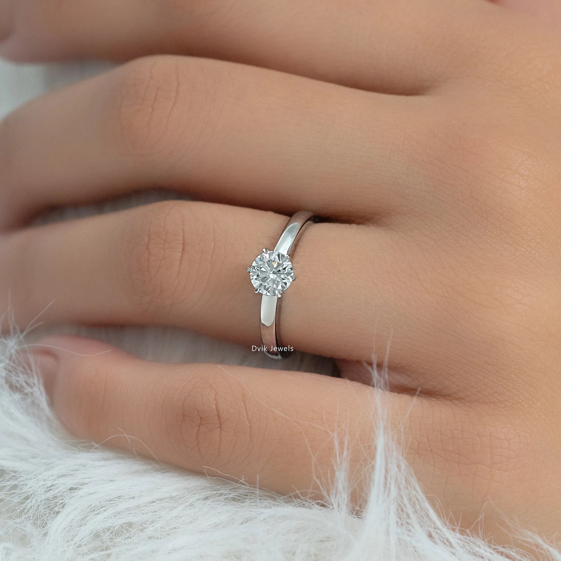Round Diamond Solitaire Promise Ring Ring